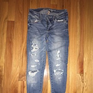 American Eagle ripped Jeans